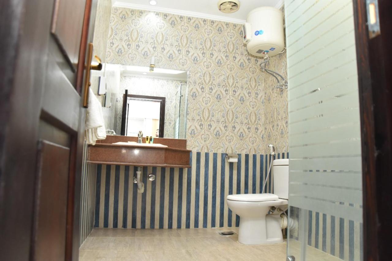 Ultra Loaloa Nile Maadi Hotel