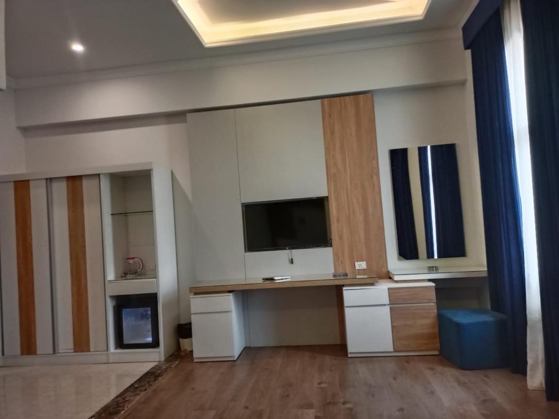 Ultra Loaloa Nile Maadi 4*